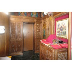 Επένδυση ιερού ναού με βάση ντουλάπι για προσκομιδή 