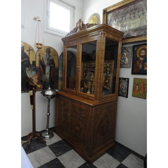 Βιτρίνα ιερού ναού 